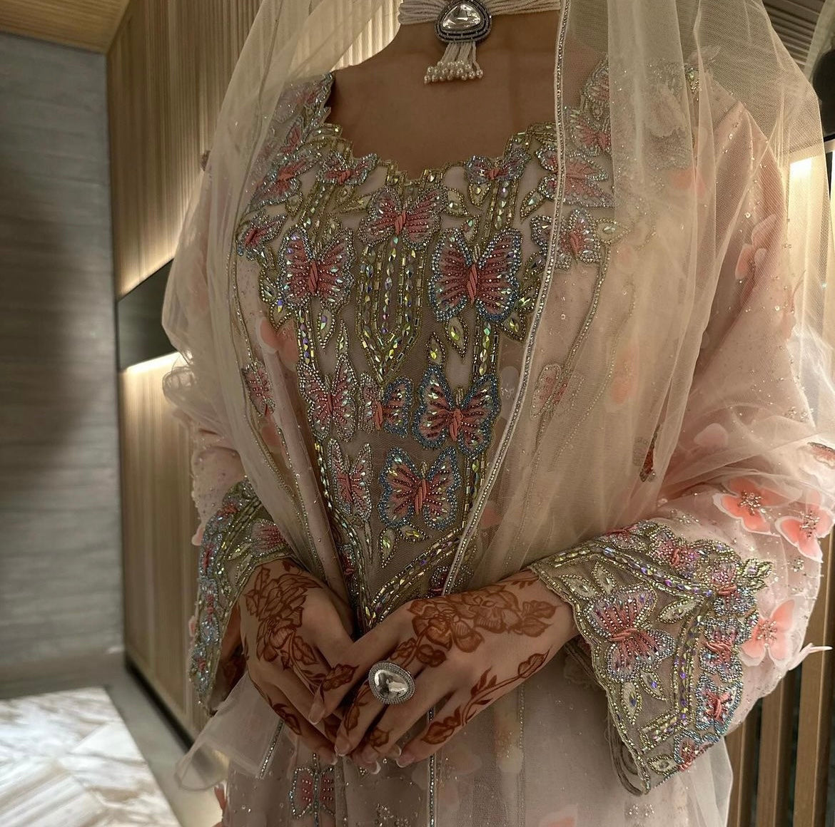 Abayas and Thobes